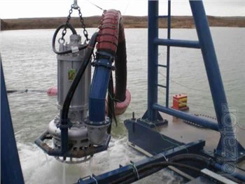 Peças de preço razoáveis Grande capacidade hidráulica areia submersível bomba de draga com dois cortadores